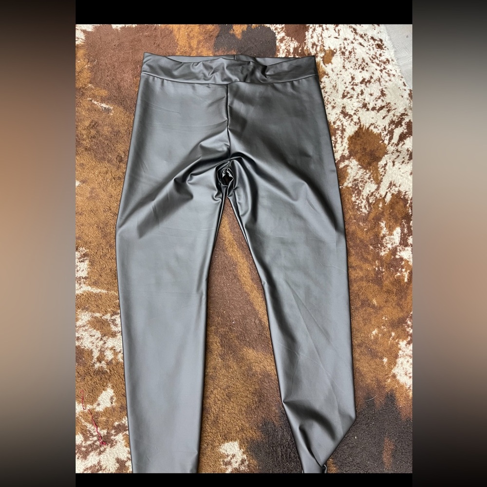 Faux Leather leggings